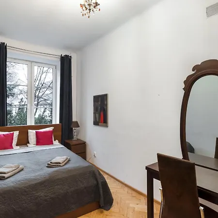 Close-golden In - Old Town - 4 Bedrooms - Freta *